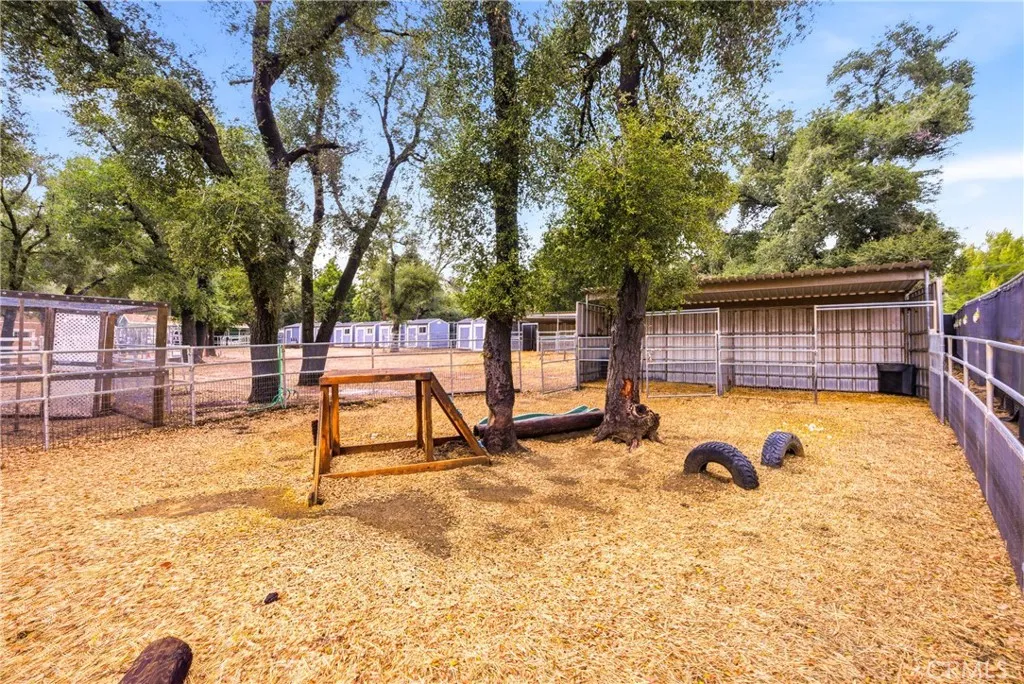 39608 Calle Cascada, Green Valley, California 91390 home-pic-38