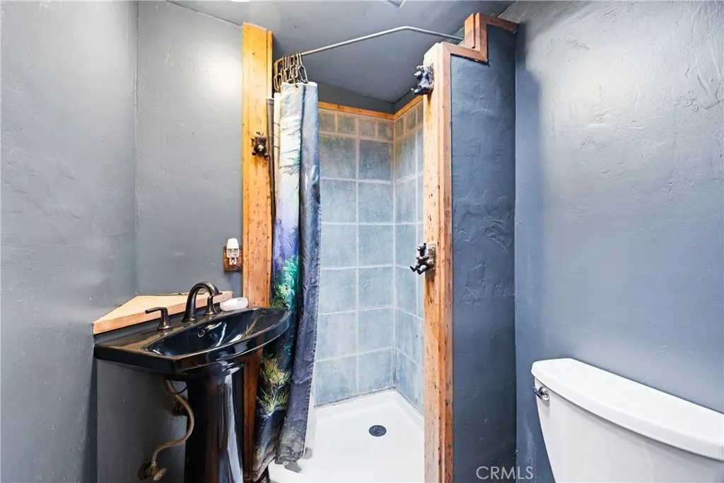 39608 Calle Cascada, Green Valley, California 91390 home-pic-21