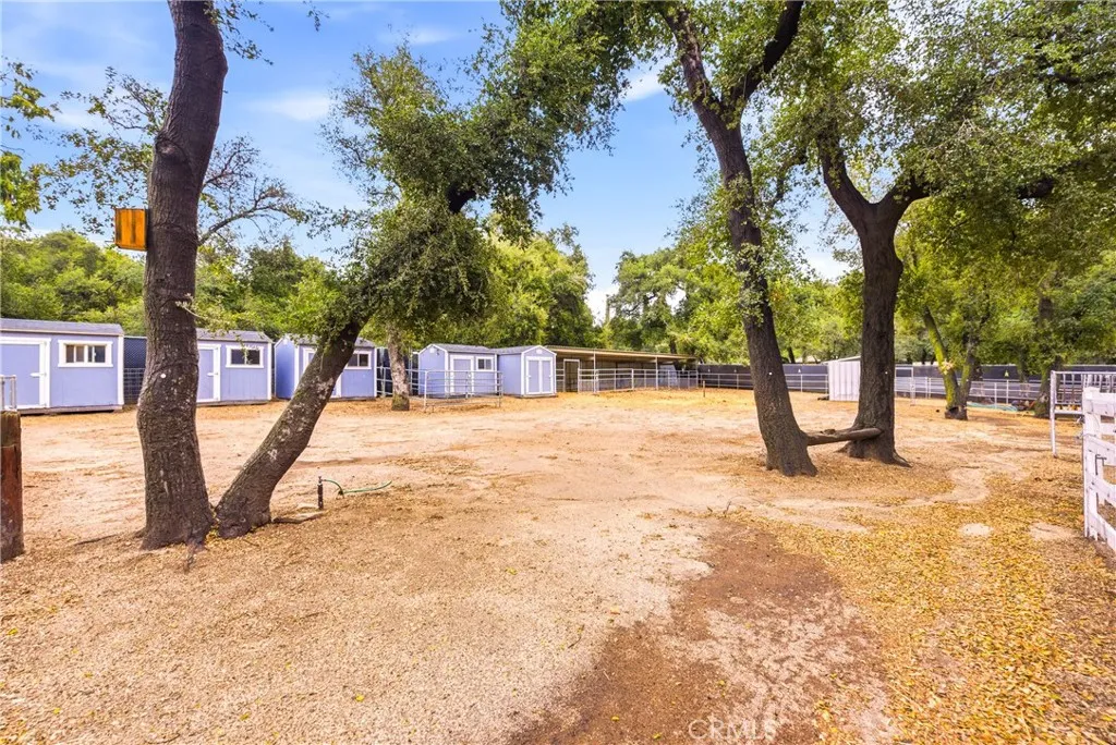 39608 Calle Cascada, Green Valley, California 91390 home-pic-32