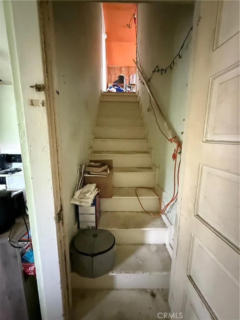 415 Euclid Avenue, Los Angeles, California 90063 home-pic-25
