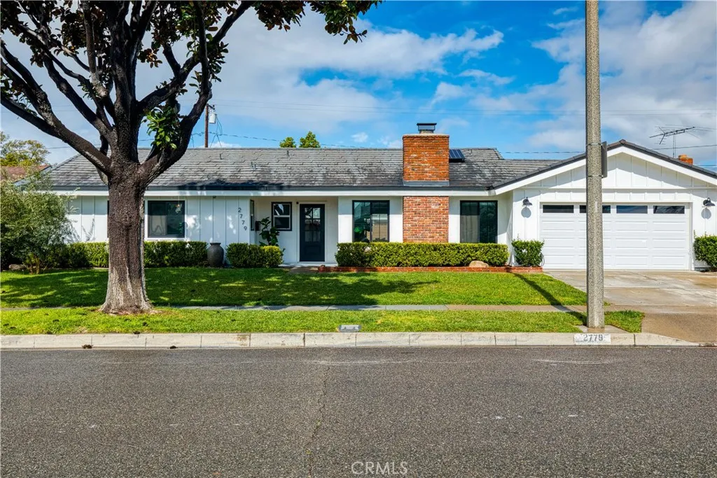 2779 E Lizbeth, Anaheim, California 92806 home-pic-3