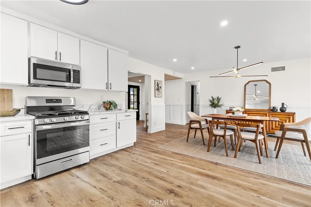 2779 E Lizbeth, Anaheim, California 92806 home-pic-24
