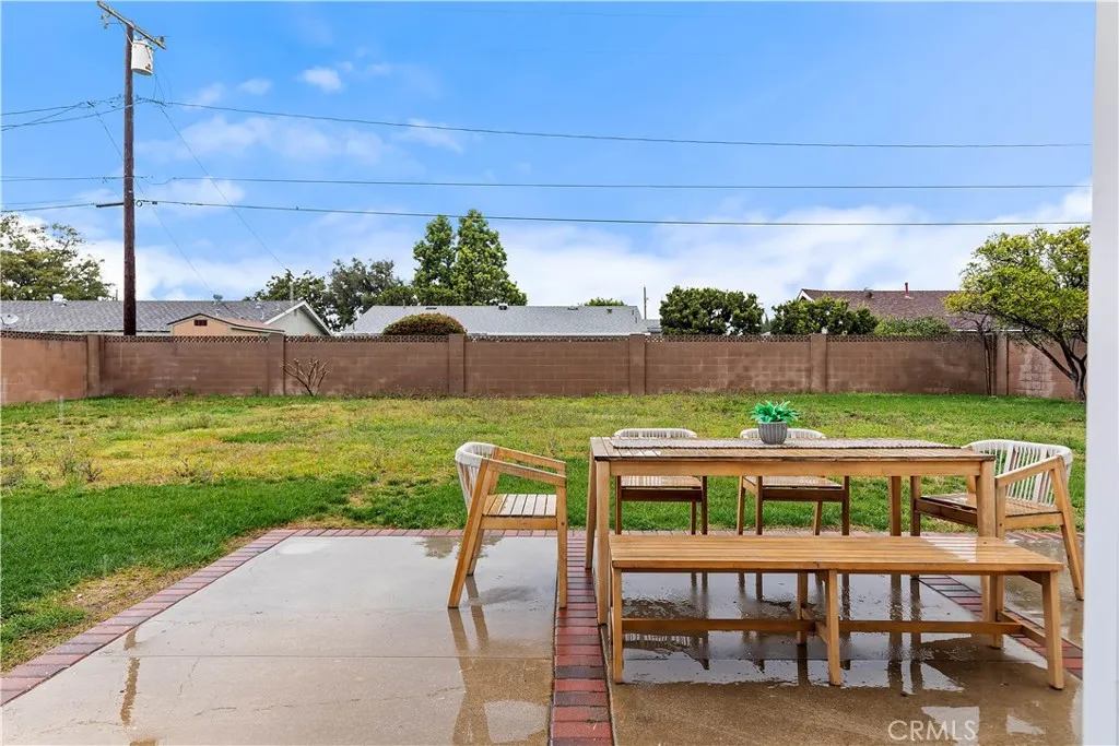 2779 E Lizbeth, Anaheim, California 92806 home-pic-41