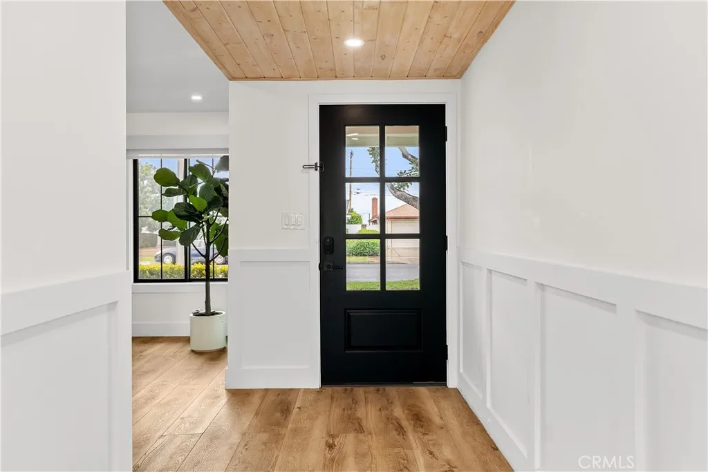 2779 E Lizbeth, Anaheim, California 92806 home-pic-5