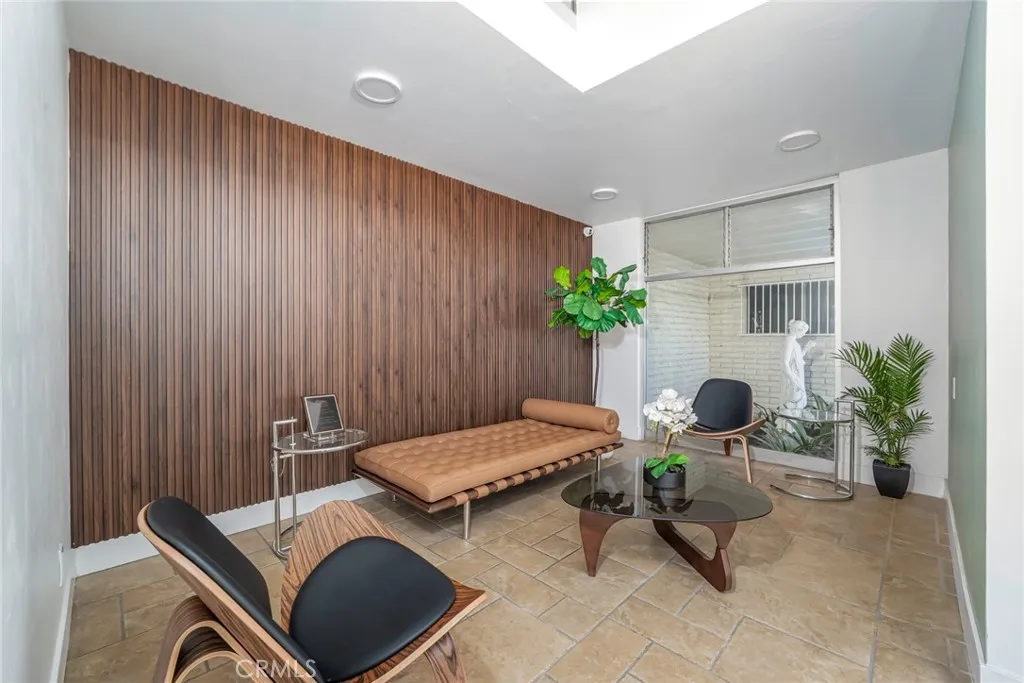 2100 E 2nd Street 505, Long Beach, California 90803 home-pic-30