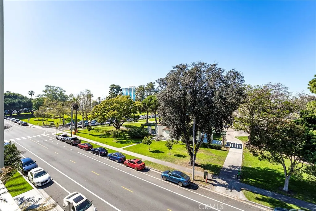 2100 E 2nd Street 505, Long Beach, California 90803 home-pic-12