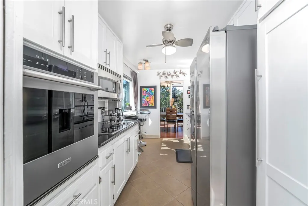 2100 E 2nd Street 505, Long Beach, California 90803 home-pic-6