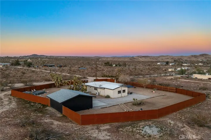 4212 Oneil Road, Joshua Tree, California 92252