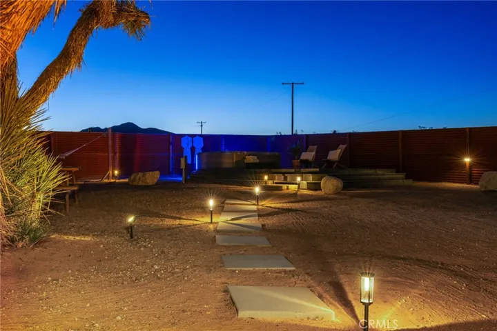 4212 Oneil Road, Joshua Tree, California 92252