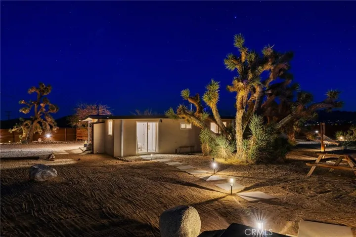 4212 Oneil Road, Joshua Tree, California 92252