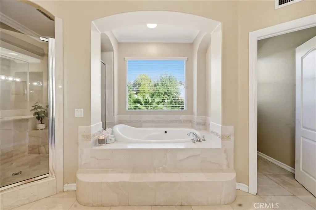 979 N Antonio, Orange, California 92869 home-pic-32