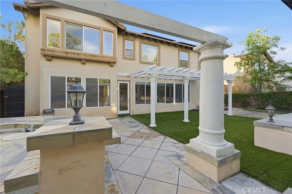 979 N Antonio, Orange, California 92869 home-pic-47