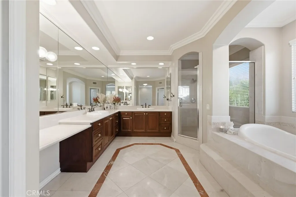 979 N Antonio, Orange, California 92869 home-pic-30