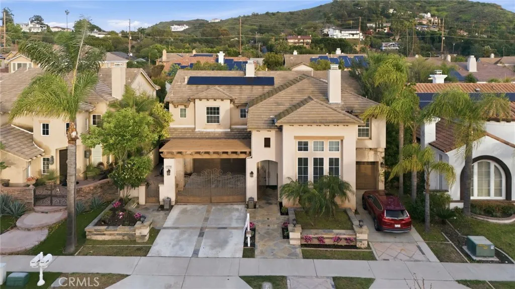 979 N Antonio, Orange, California 92869 home-pic-3