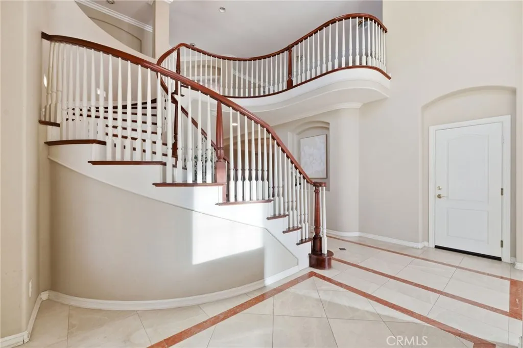 979 N Antonio, Orange, California 92869 home-pic-6