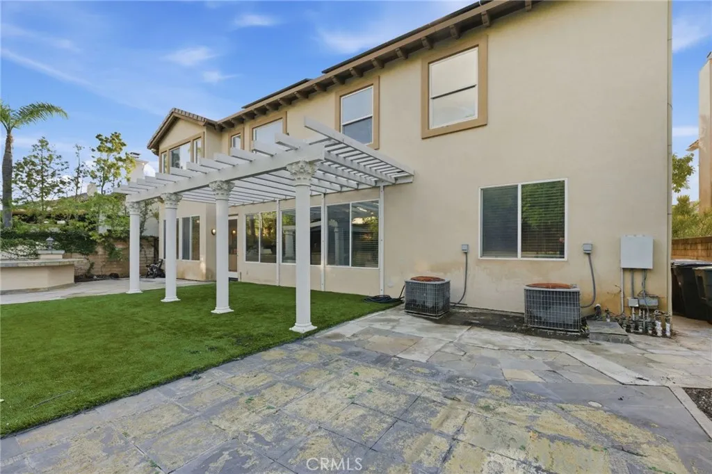 979 N Antonio, Orange, California 92869 home-pic-46