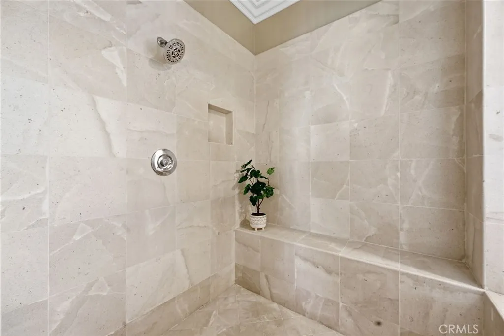979 N Antonio, Orange, California 92869 home-pic-35