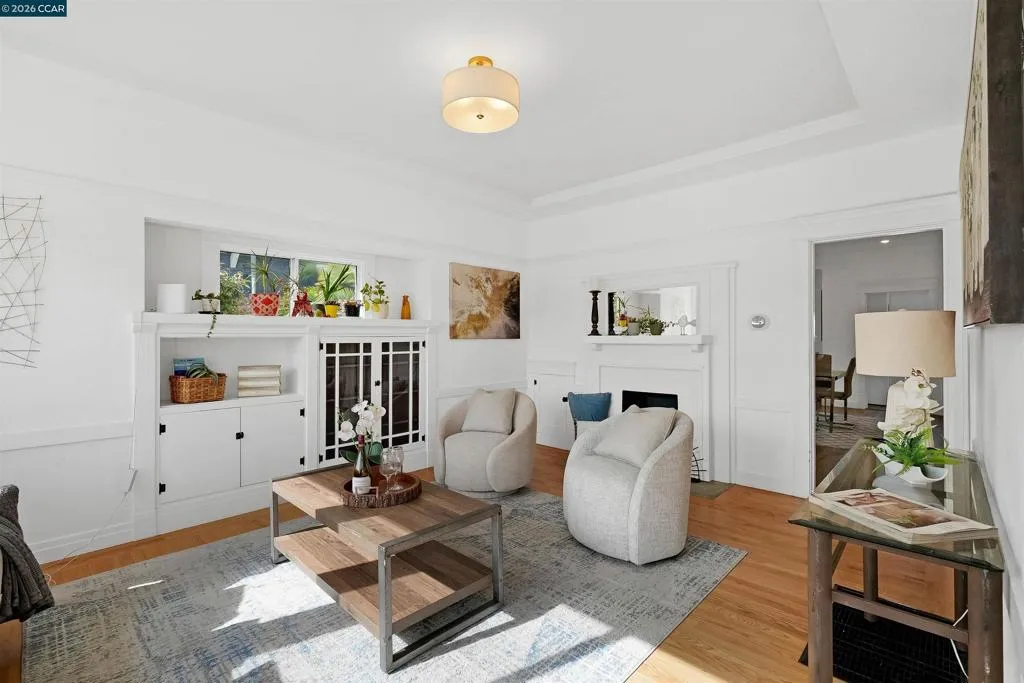2011 2011 Rosedale Ave, Oakland, California 94601 home-pic-7