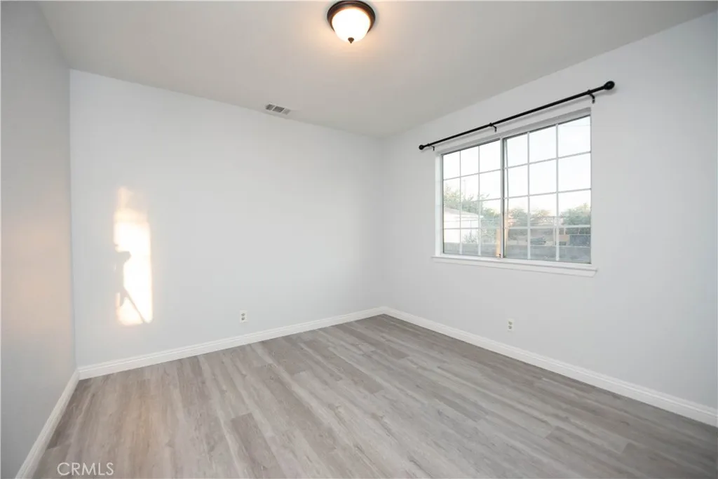 11875 Morning Star, Apple Valley, California 92308 home-pic-15