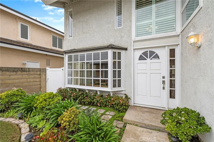 2342 Caper Tree Drive, Tustin, California 92780