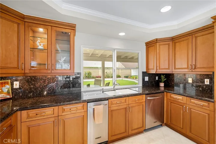 2342 Caper Tree Drive, Tustin, California 92780