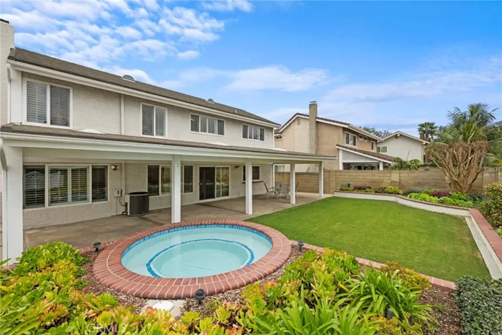 2342 Caper Tree Drive, Tustin, California 92780