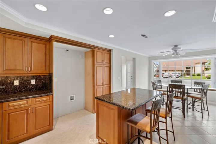 2342 Caper Tree Drive, Tustin, California 92780