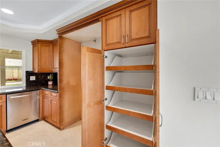 2342 Caper Tree Drive, Tustin, California 92780