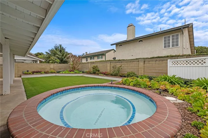 2342 Caper Tree Drive, Tustin, California 92780