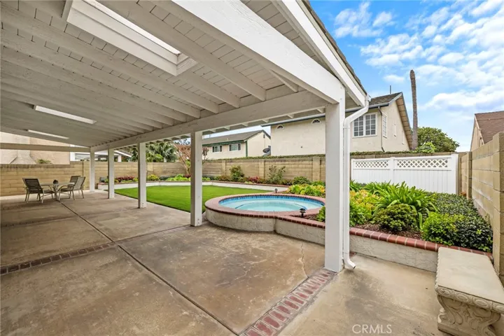 2342 Caper Tree Drive, Tustin, California 92780
