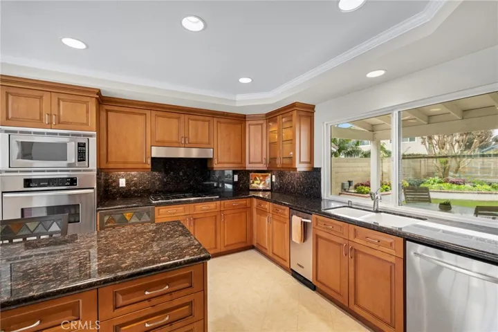 2342 Caper Tree Drive, Tustin, California 92780
