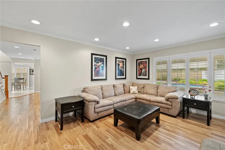 2342 Caper Tree Drive, Tustin, California 92780