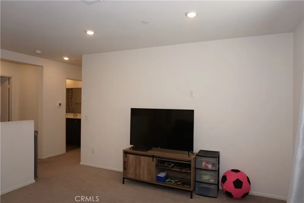 1322 Division Court, Hemet, California 92543 home-pic-23