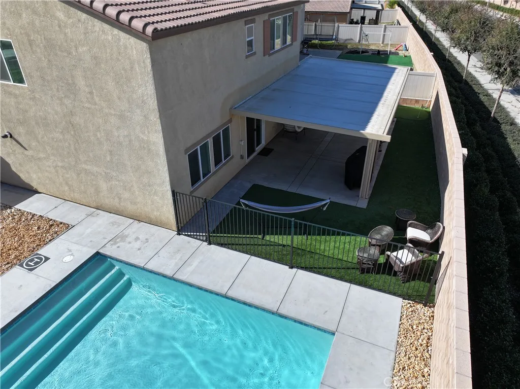 1322 Division Court, Hemet, California 92543 home-pic-7