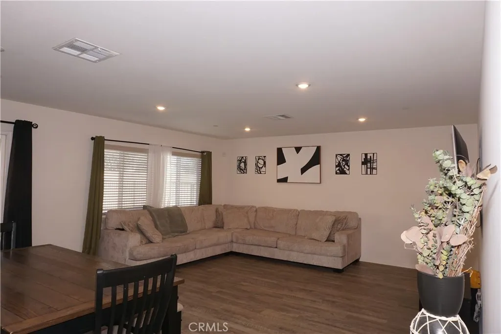 1322 Division Court, Hemet, California 92543 home-pic-16