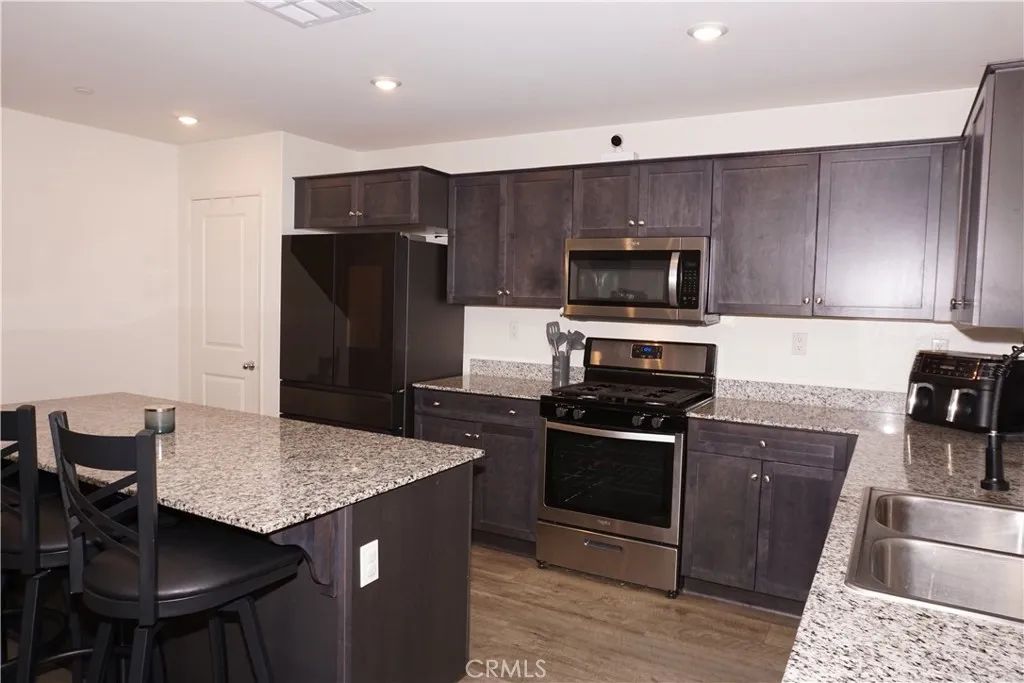 1322 Division Court, Hemet, California 92543 home-pic-18