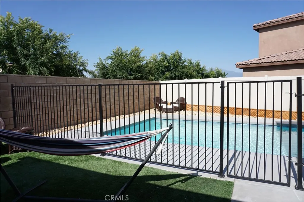 1322 Division Court, Hemet, California 92543 home-pic-6