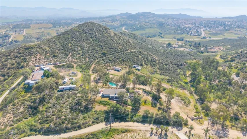 24000 Crab Hollow, Wildomar, California 92595