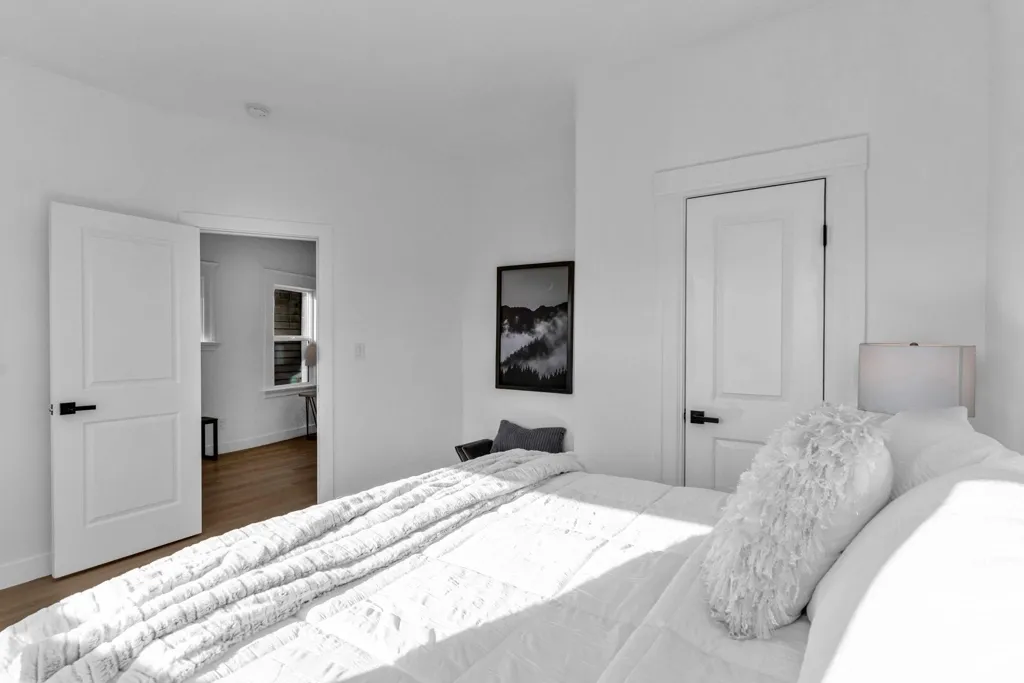 2912 2912 E 22nd St, Oakland, California 94601 home-pic-25