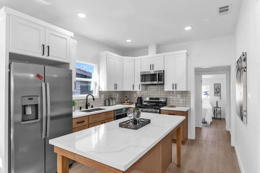 2912 2912 E 22nd St, Oakland, California 94601 home-pic-10