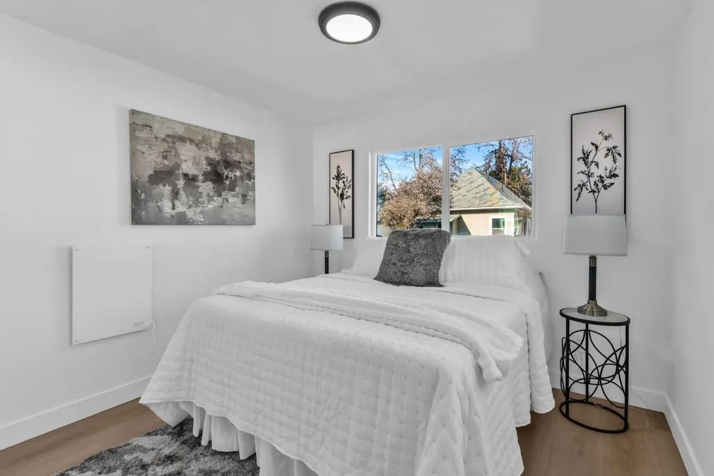 2912 2912 E 22nd St, Oakland, California 94601 home-pic-18