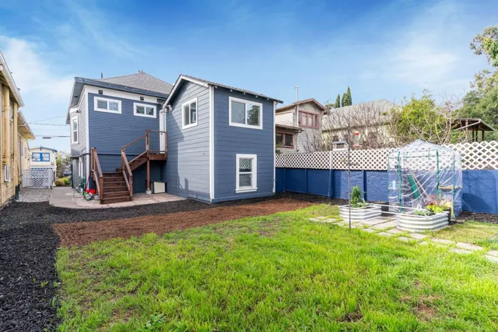 2912 2912 E 22nd St, Oakland, California 94601