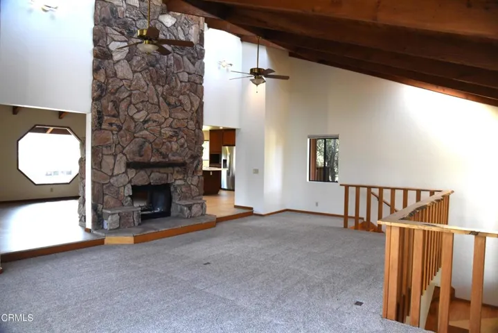 1523 Living Rm