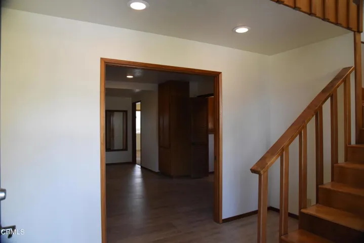 1523-21 Front Entry 2