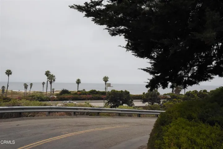 Street - Ocean view 3 from VDM Dr