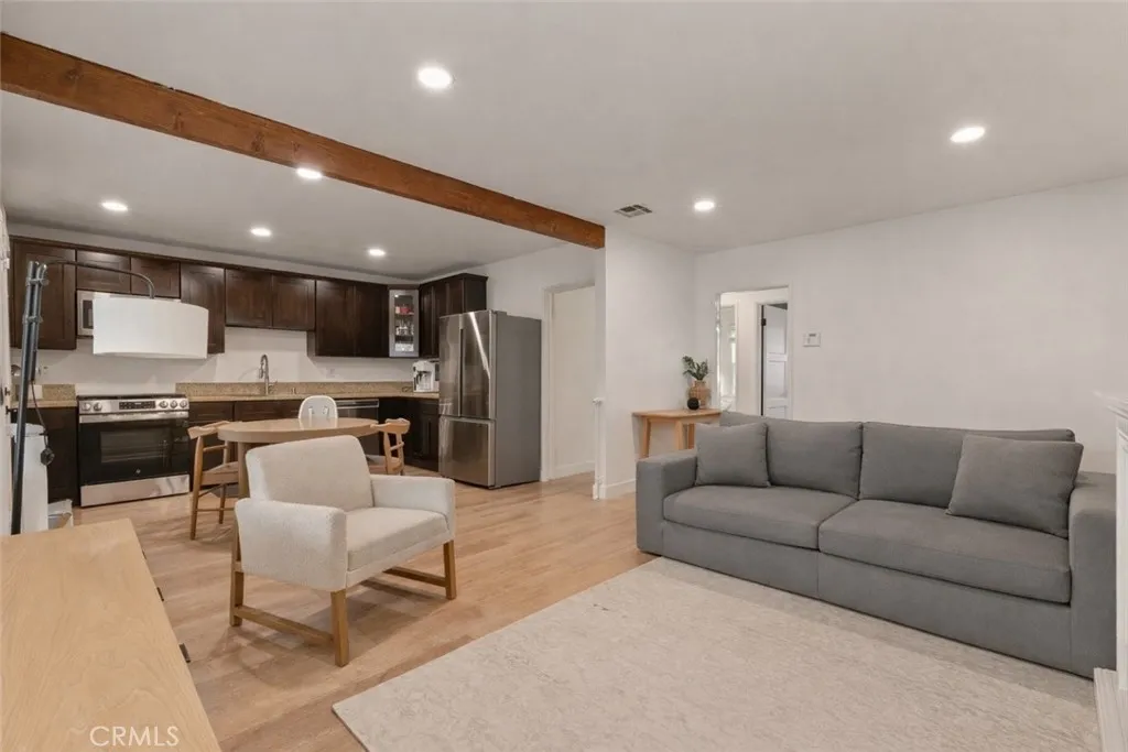 12918 Hanwell Avenue, Downey, California 90242 home-pic-1