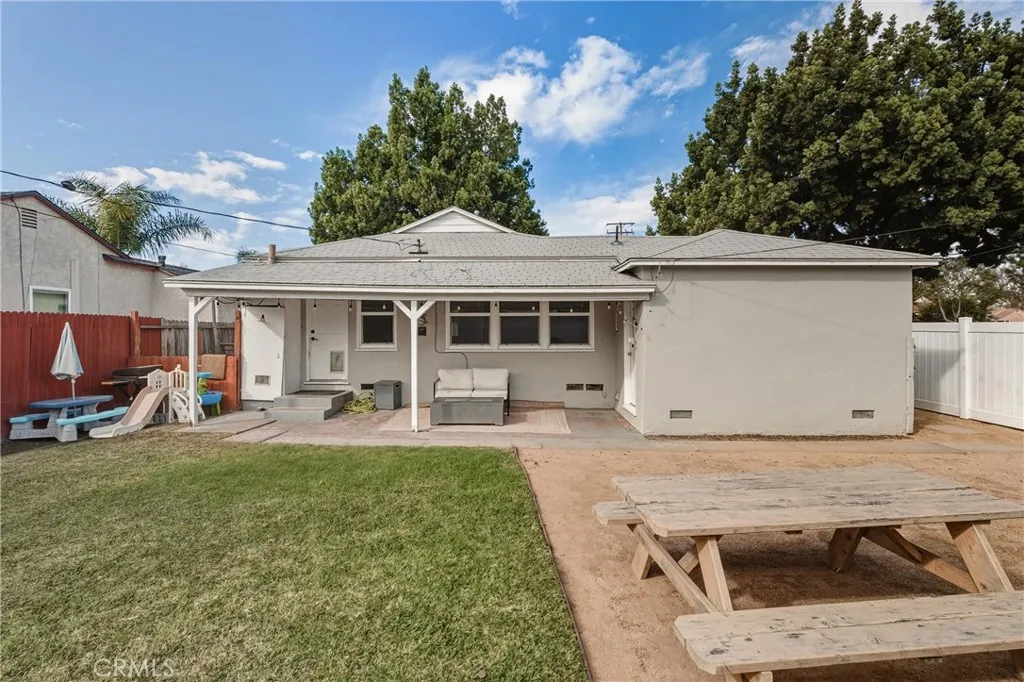 12918 Hanwell Avenue, Downey, California 90242 home-pic-16