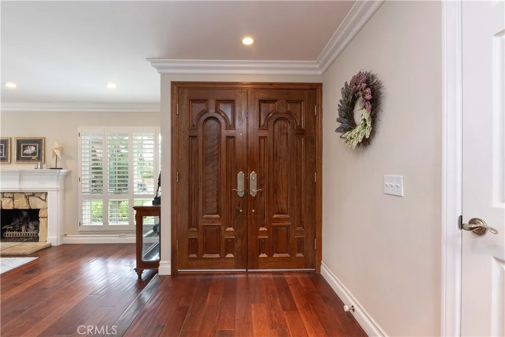 2502 W Adams Street, Santa Ana, California 92704 home-pic-6
