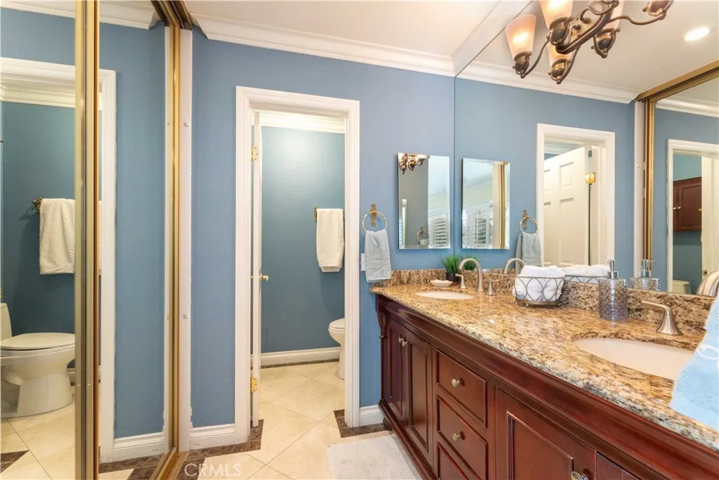 2502 W Adams Street, Santa Ana, California 92704 home-pic-34