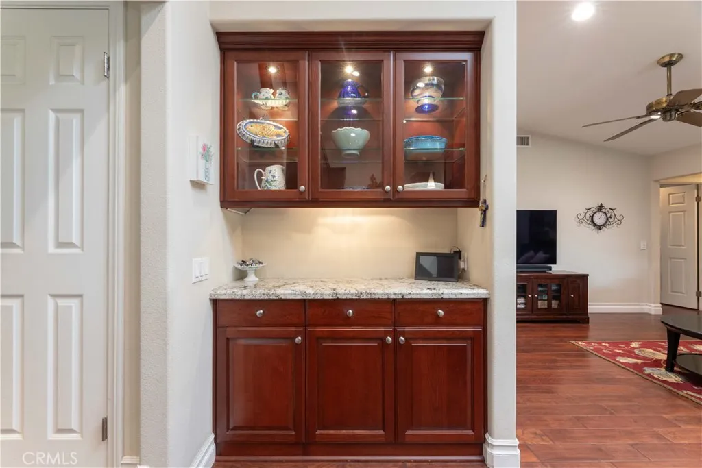2502 W Adams Street, Santa Ana, California 92704 home-pic-16